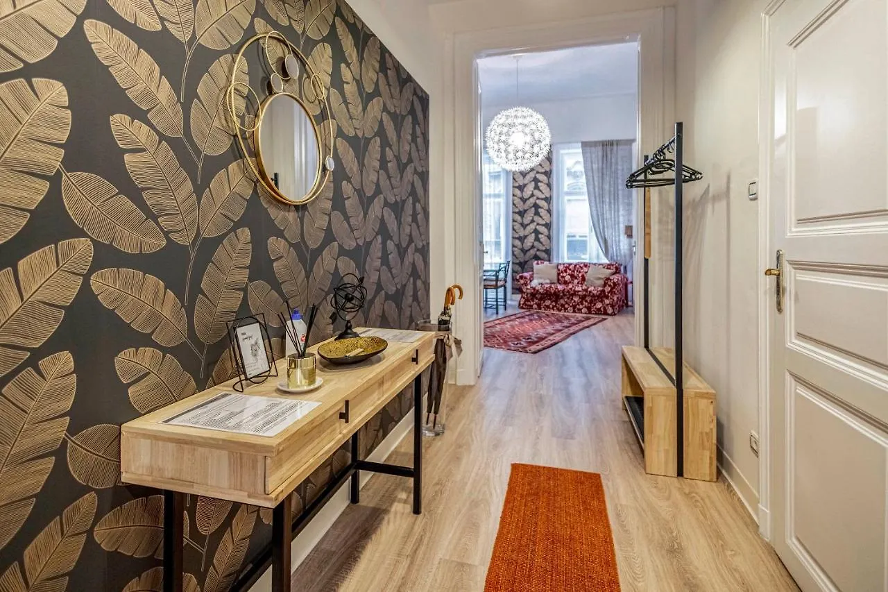 Casa Iaia Apartment Budapest 0*,